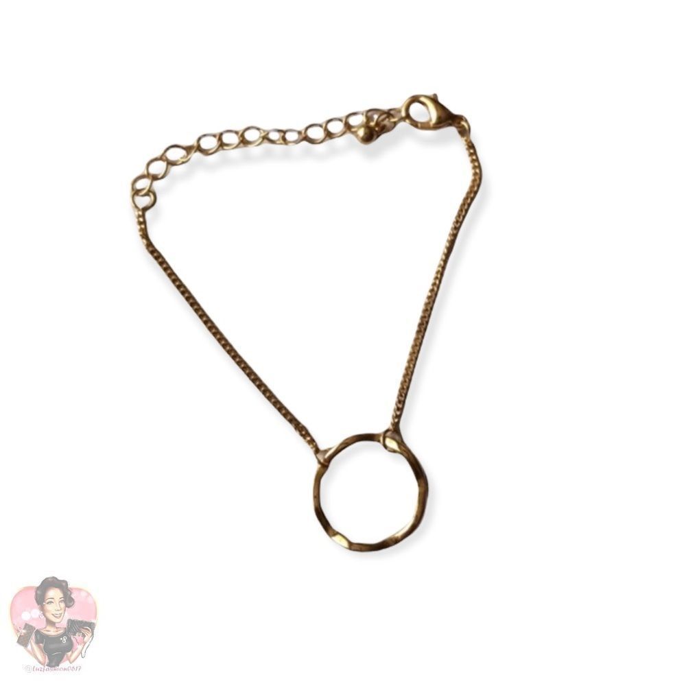 18KGP Chevron Circle Bracelet